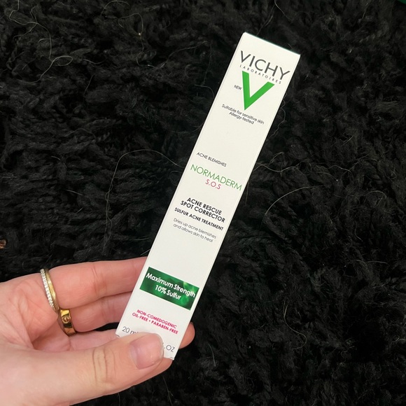 Brand new Vichy S.O.S. Spot corrector - Picture 1 of 1